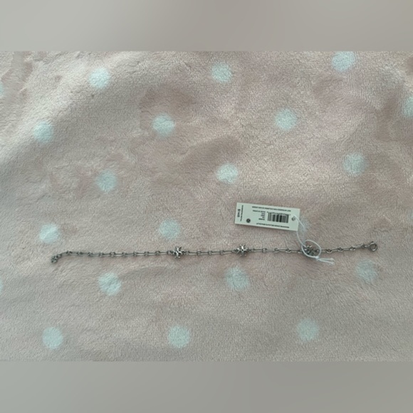 TORY BURCH• GIFTABLE Roxanne Delicate Bracelet - Picture 4 of 7